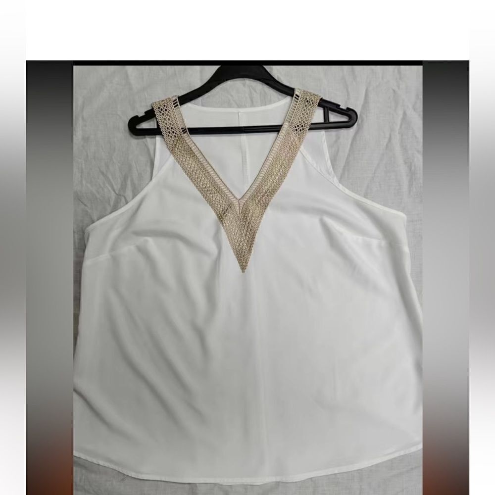 NWOT Bloomchic Tank Blouse - Picture 7 of 7